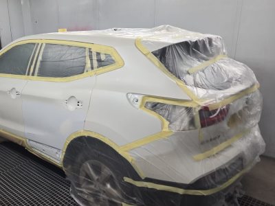 Nissan Qashqai rear door repair paint and blend